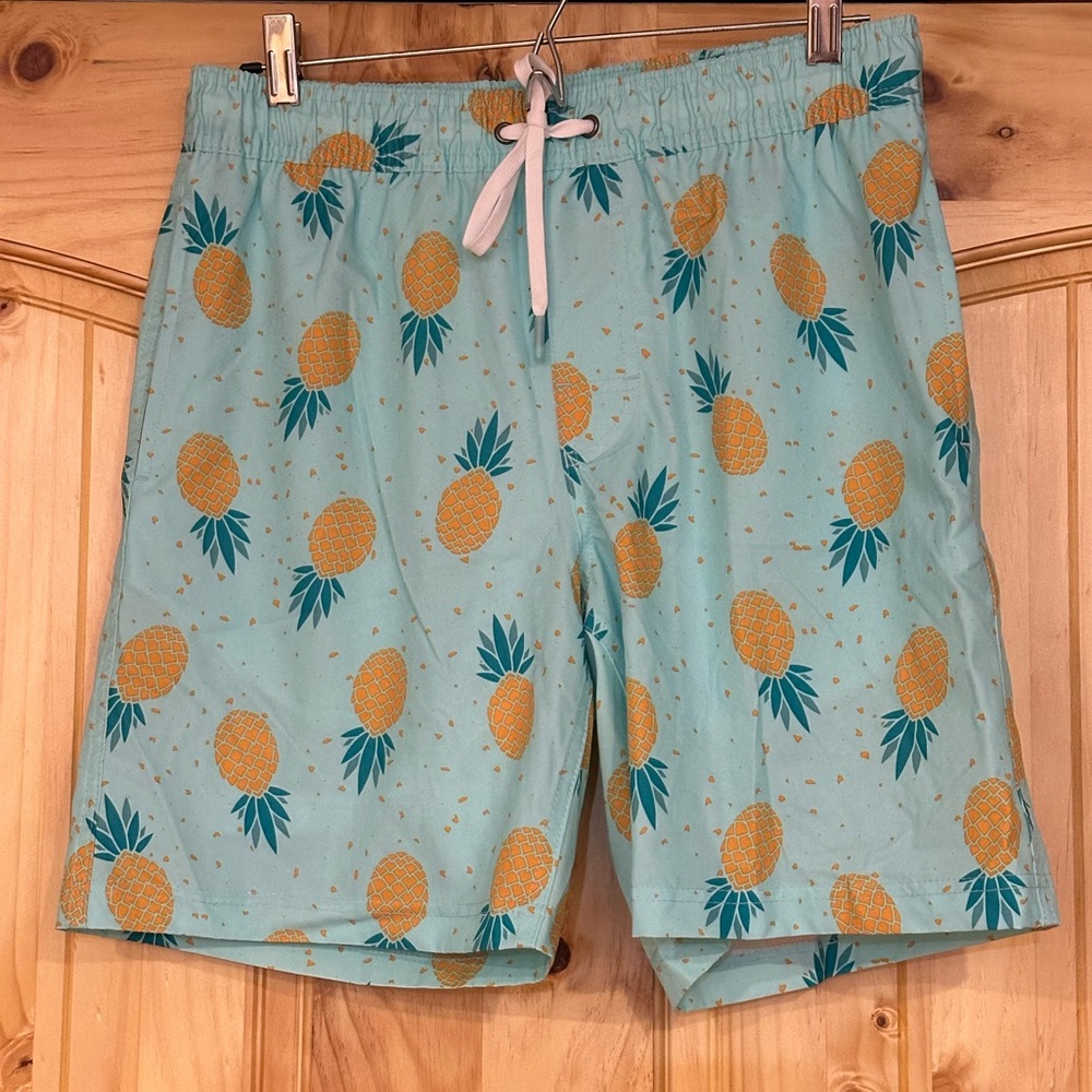 Tropical Pineapple Men's Swim Hybrids